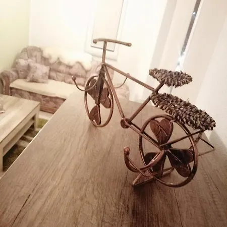 Abby Apartman *